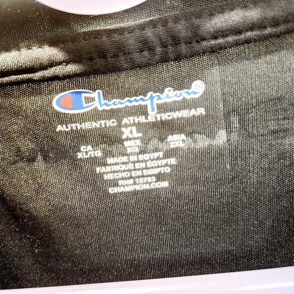 CHAMPION Men's Black Short Sleeves Tshirt Size XL NWT - Picture 4 of 11
